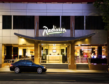 هتل رادیسون   Radisson on Flagstaff Gardens