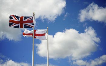 پرچم انگلستان و بریتانیا